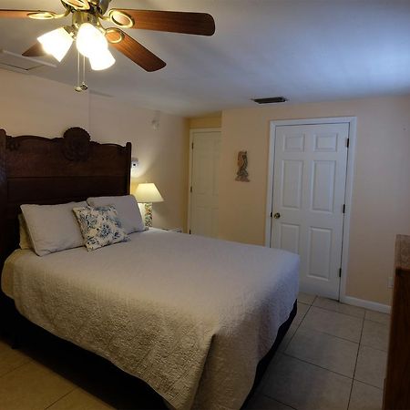 Seahorse Cottages - Adults Only Sanibel Bagian luar foto