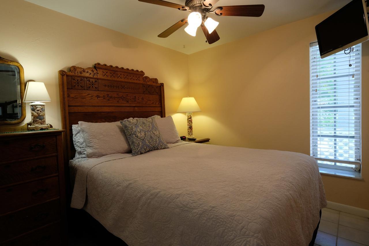 Seahorse Cottages - Adults Only Sanibel Bagian luar foto