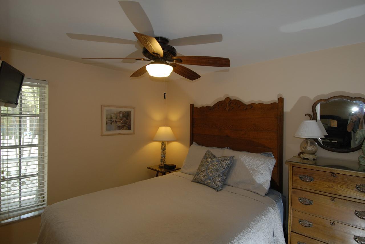 Seahorse Cottages - Adults Only Sanibel Bagian luar foto
