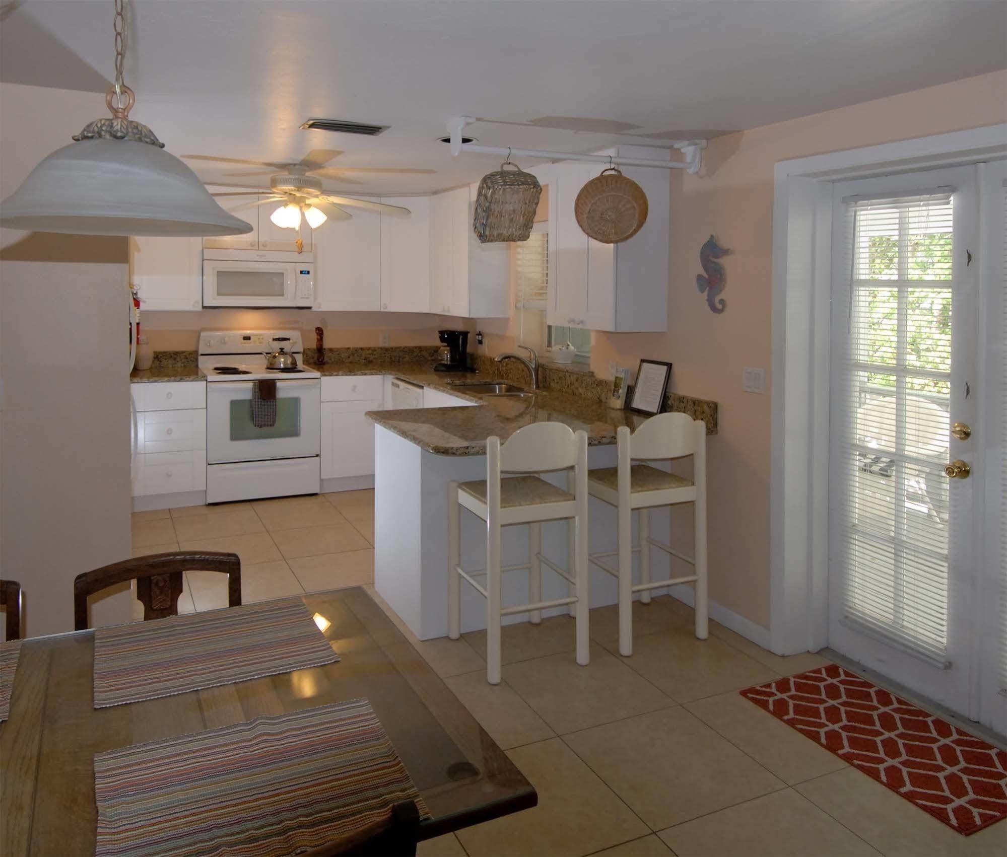 Seahorse Cottages - Adults Only Sanibel Bagian luar foto